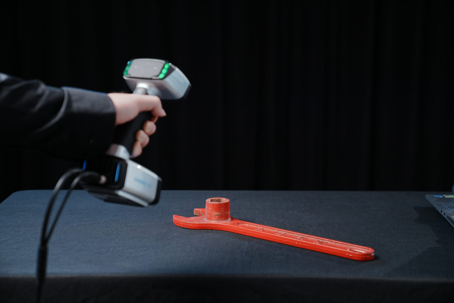 Shining3D EinScan HX2 Handheld 3D Scanner