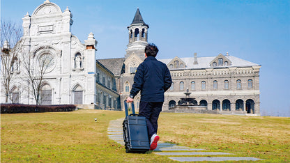 FJD Trion S2 rolling-suitcase